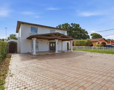 6611 N Hale Avenue - Photo Thumbnail 2
