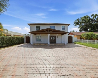 6611 N Hale Avenue - Photo Thumbnail 1