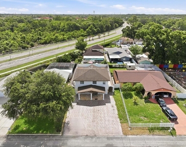 6611 N Hale Avenue - Photo Thumbnail 3