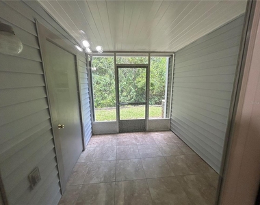 2143 Fox Chase Boulevard - Photo Thumbnail 13