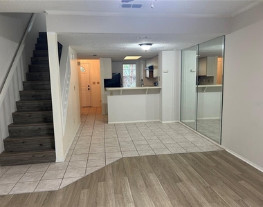 2143 Fox Chase Boulevard - Photo Thumbnail 12