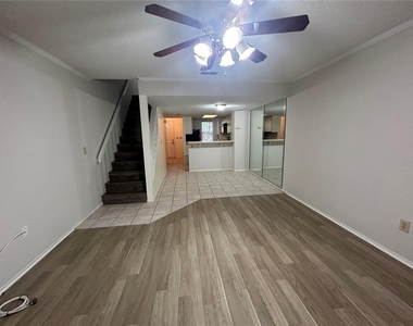 2143 Fox Chase Boulevard - Photo Thumbnail 11