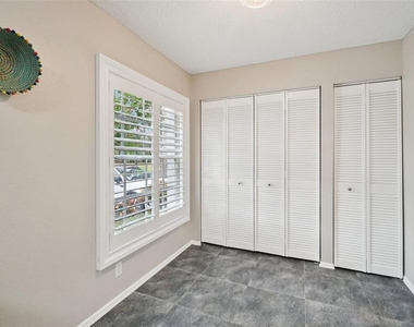 2243 Andover Circle - Photo Thumbnail 16