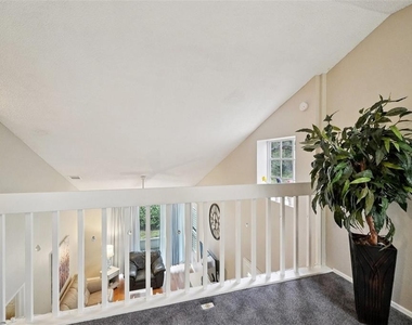 2243 Andover Circle - Photo Thumbnail 20