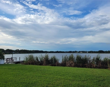 7215 Colonial Lake Drive - Photo Thumbnail 22