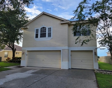 7215 Colonial Lake Drive - Photo Thumbnail 23