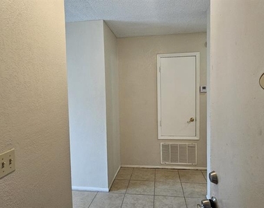2417 Barley Club Court - Photo Thumbnail 2