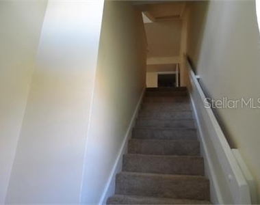 413 Fountainhead Circle - Photo Thumbnail 12
