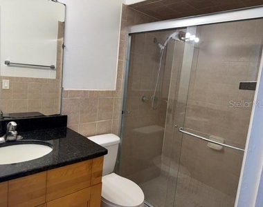 319 La Paz Drive - Photo Thumbnail 9