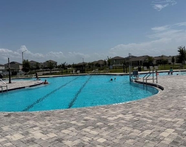 2954 Savoir Avenue - Photo Thumbnail 15
