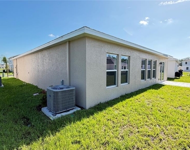 4585 Golden Knight Boulevard - Photo Thumbnail 30