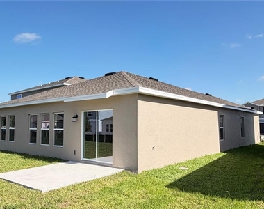 4585 Golden Knight Boulevard - Photo Thumbnail 31