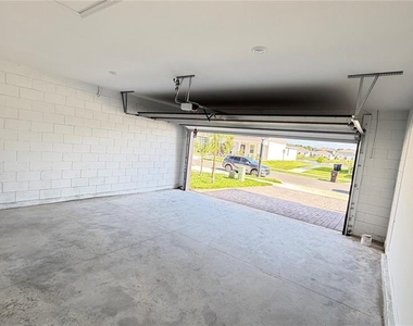 4585 Golden Knight Boulevard - Photo Thumbnail 19