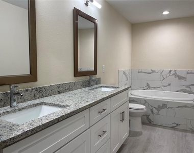 1326 Burnley Court - Photo Thumbnail 7