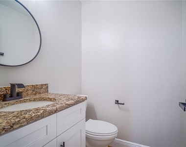 1020 Woodsong Way - Photo Thumbnail 11