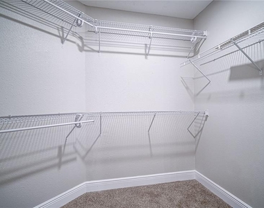 1020 Woodsong Way - Photo Thumbnail 13
