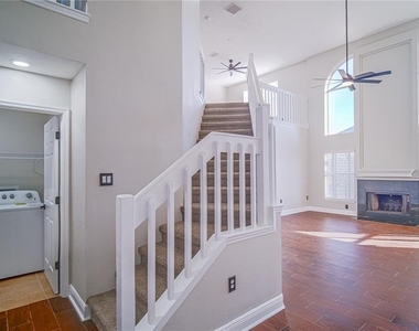 1020 Woodsong Way - Photo Thumbnail 4