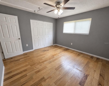 940 Lake Destiny Road - Photo Thumbnail 12