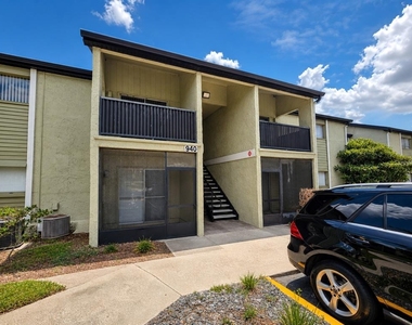 940 Lake Destiny Road - Photo Thumbnail 1