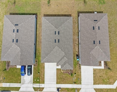 3008 Daffodil Drive - Photo Thumbnail 3