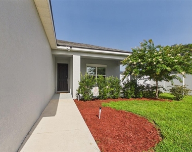 15110 Sw 43rd Avenue Road - Photo Thumbnail 2
