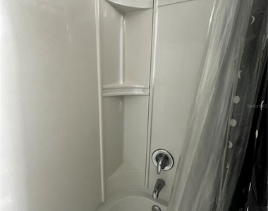 262 Lake Mariana Place - Photo Thumbnail 41