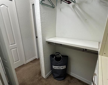 262 Lake Mariana Place - Photo Thumbnail 29