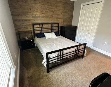 262 Lake Mariana Place - Photo Thumbnail 46