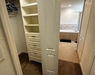 262 Lake Mariana Place - Photo Thumbnail 27
