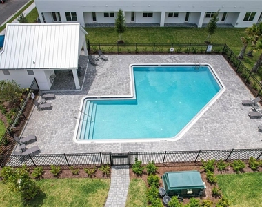 1604 Birchfield Cove - Photo Thumbnail 9