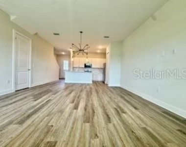 1604 Birchfield Cove - Photo Thumbnail 8