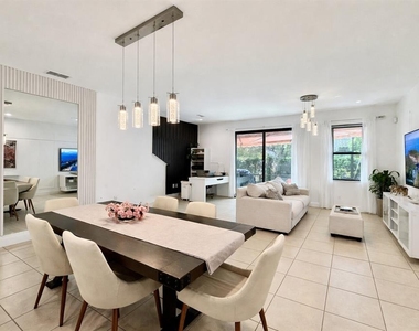 8458 Kelsall Drive - Photo Thumbnail 16