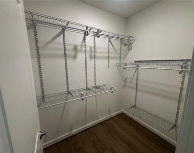 1209 Southstation Place - Photo Thumbnail 16