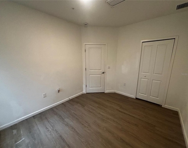1209 Southstation Place - Photo Thumbnail 7