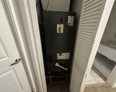 1209 Southstation Place - Photo Thumbnail 22