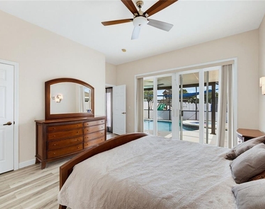 431 Vizcay Way - Photo Thumbnail 20