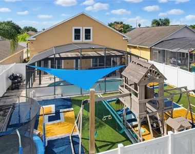 431 Vizcay Way - Photo Thumbnail 1