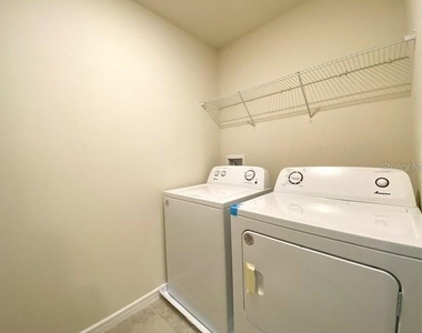 1579 Aspen Avenue - Photo Thumbnail 23