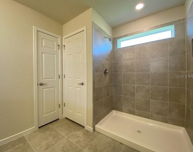 1579 Aspen Avenue - Photo Thumbnail 21