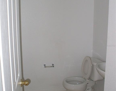 2872 Paynes Prairie Circle - Photo Thumbnail 10
