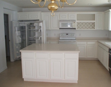2872 Paynes Prairie Circle - Photo Thumbnail 6