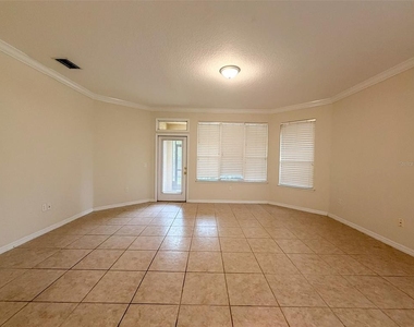 12947 Runswick Avenue - Photo Thumbnail 15
