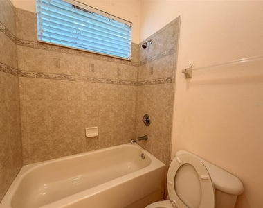 12947 Runswick Avenue - Photo Thumbnail 28