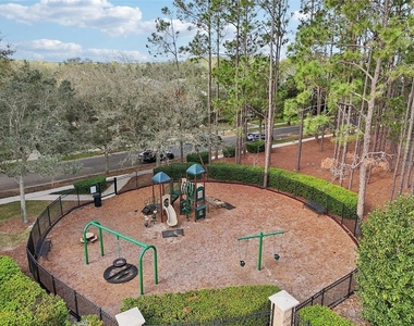 12947 Runswick Avenue - Photo Thumbnail 40