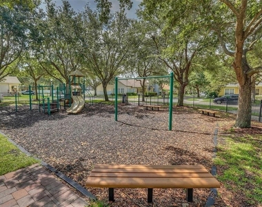 12947 Runswick Avenue - Photo Thumbnail 41
