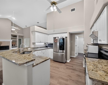 804 Rosemist Court - Photo Thumbnail 12