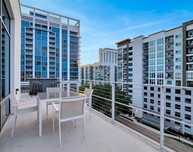 525 E Jackson Street - Photo Thumbnail 41