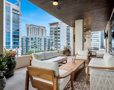 525 E Jackson Street - Photo Thumbnail 35
