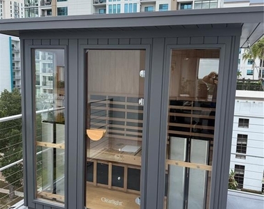 525 E Jackson Street - Photo Thumbnail 45