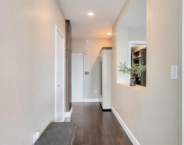 525 E Jackson Street - Photo Thumbnail 26